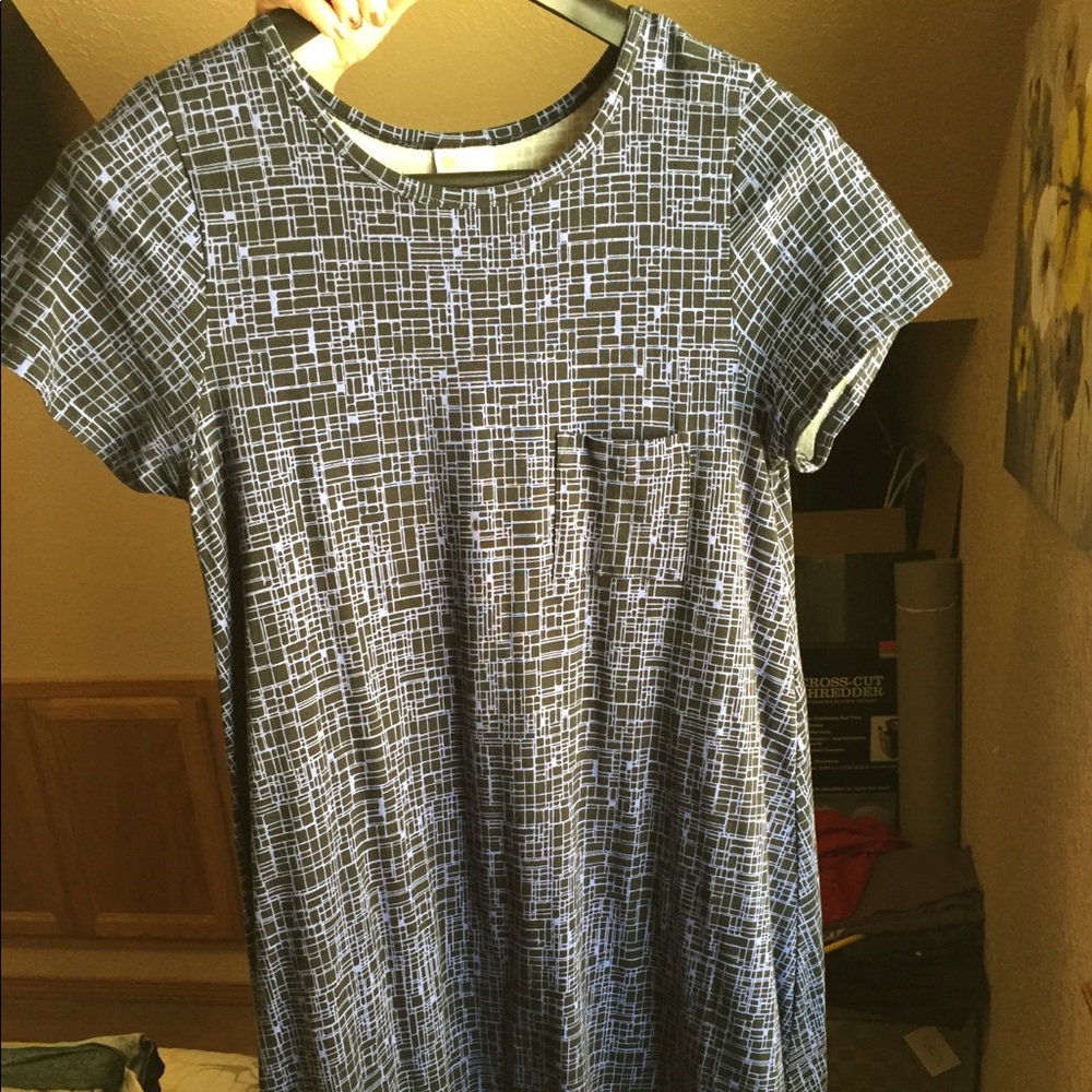 Lularoe XL Blue Purple Black Carly-EUC